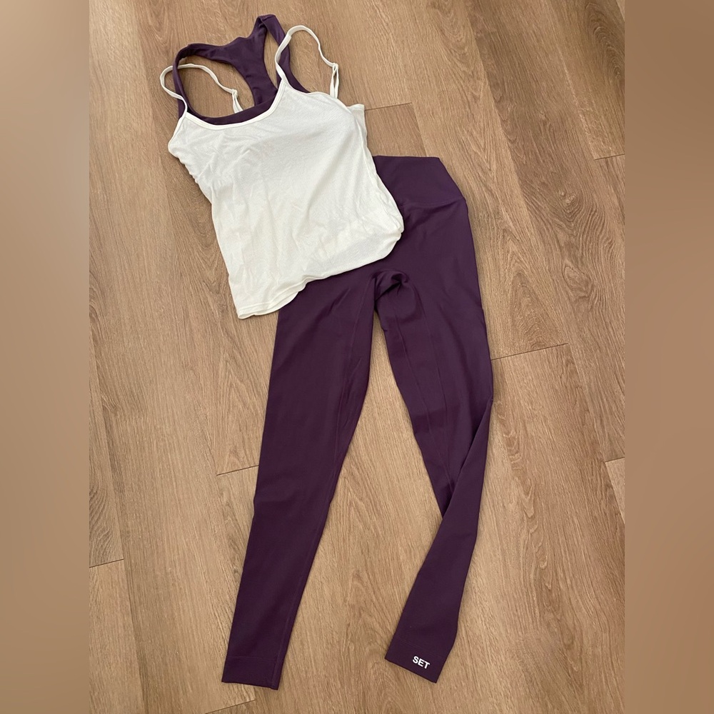 Set Active Sportbody Layered Cami Bra and Leggings - Sparkle in Size Small